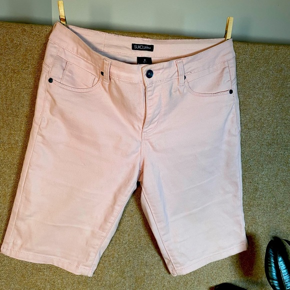 Sumo Jeans Pink Shorts (Size 8) - Picture 1 of 4